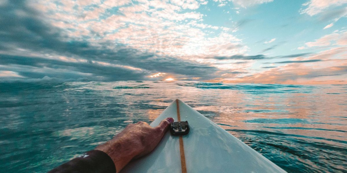 surfer-en-seo - vue depuis une planche de surf sur l'océan